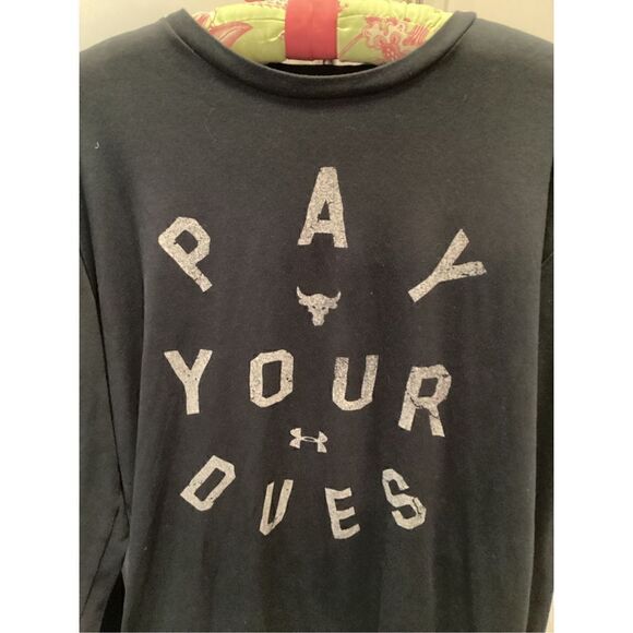 Under Armour x Project Rock Sz M Pay Your Dues Shirt Long Sleeve Black - Picture 3 of 9